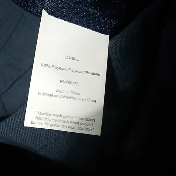 O'neill rain jacket/ windbreaker. - Picture 6 of 6